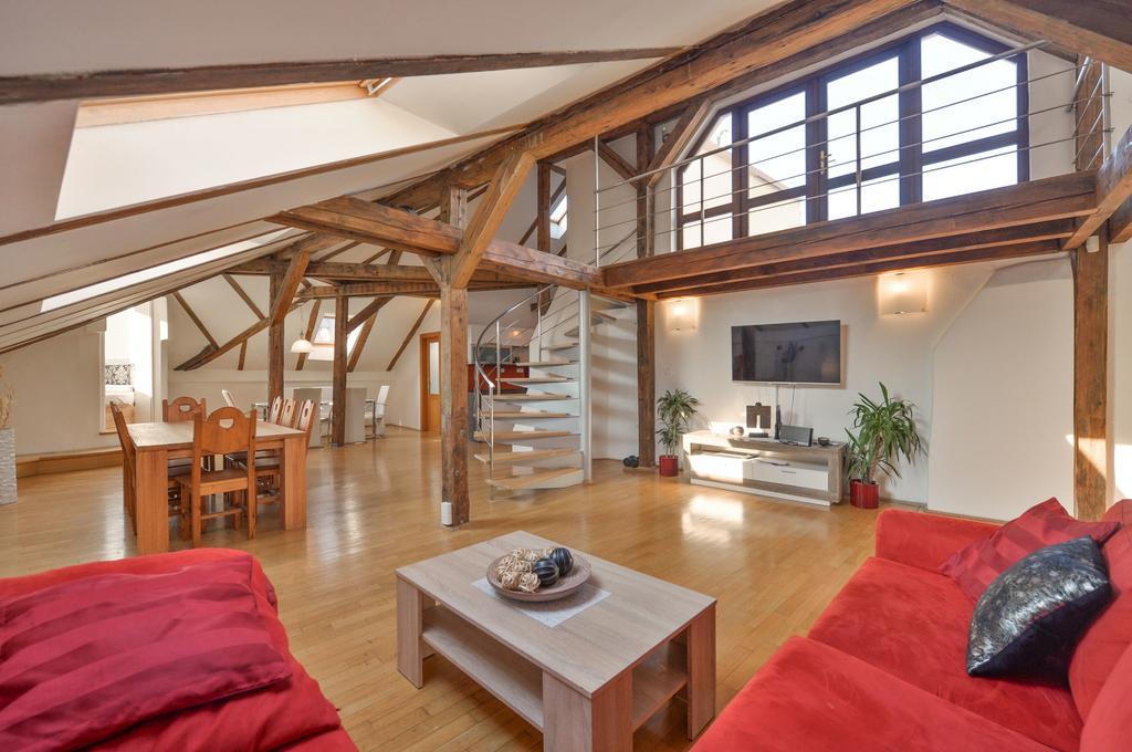 Amazing Charles Bridge Apartment Prag Dış mekan fotoğraf